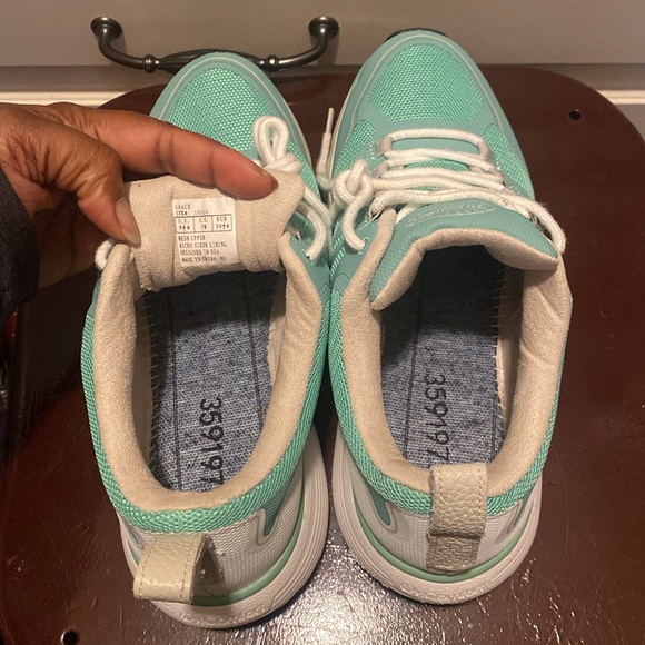 Dr. Comfort Shoes. Women’s 9.5 - Picture 4 of 9